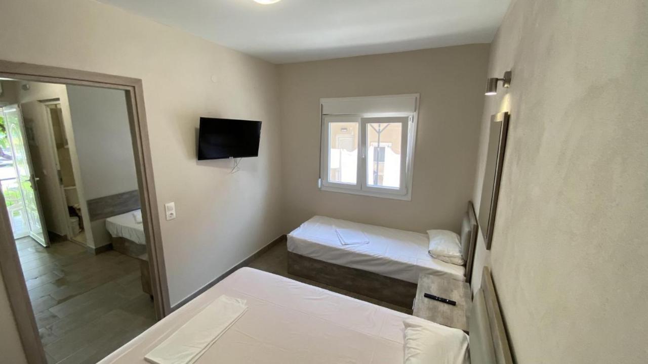 Kalouda Rooms Paralia Skotinas Exterior foto